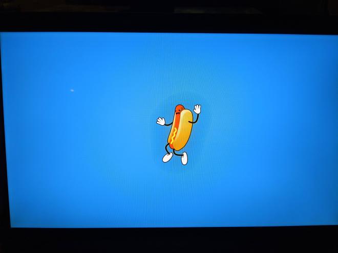 2019-12-16-hot-dog-boot-splash.jpg