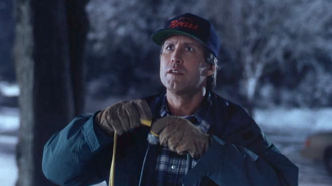 Chevy-Chase-in-National-Lampoons-Christmas-Vacation.jpg